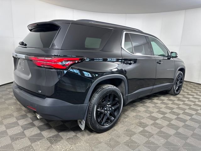 Used 2022 Chevrolet Traverse LT image 3