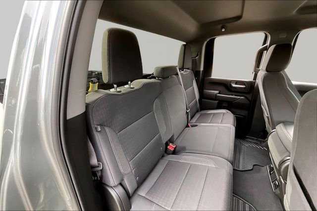 Used 2024 Chevrolet Silverado 2500 Custom w/ Custom Convenience Package image 17