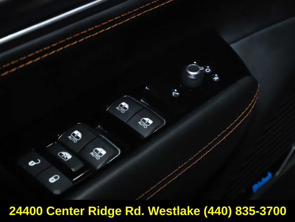 Used 2022 Jeep Grand Wagoneer Series III AWD/4WD image 20