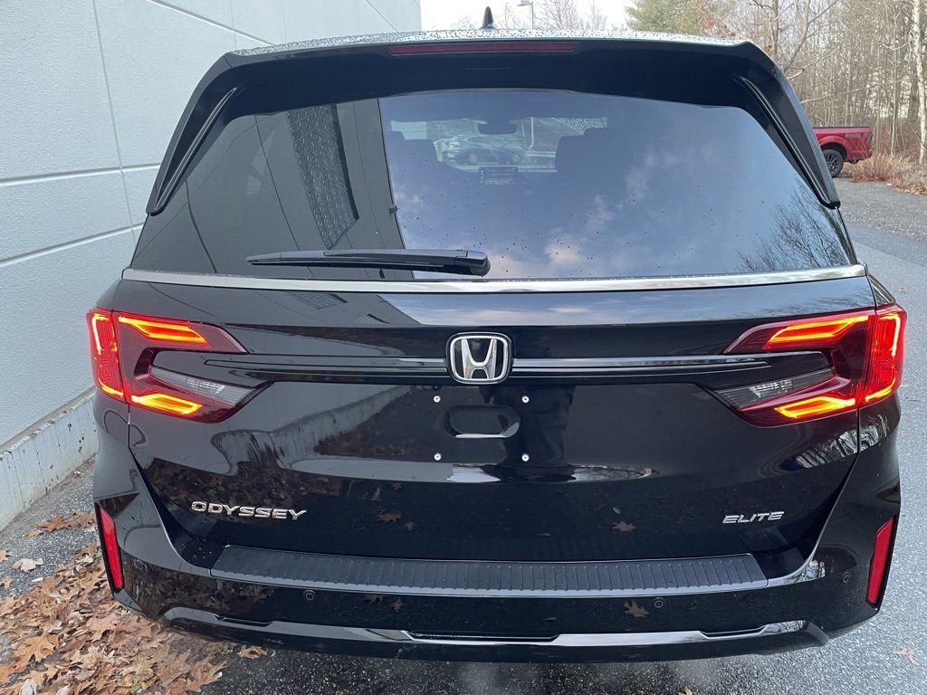 New 2026 Honda Odyssey Elite image 9