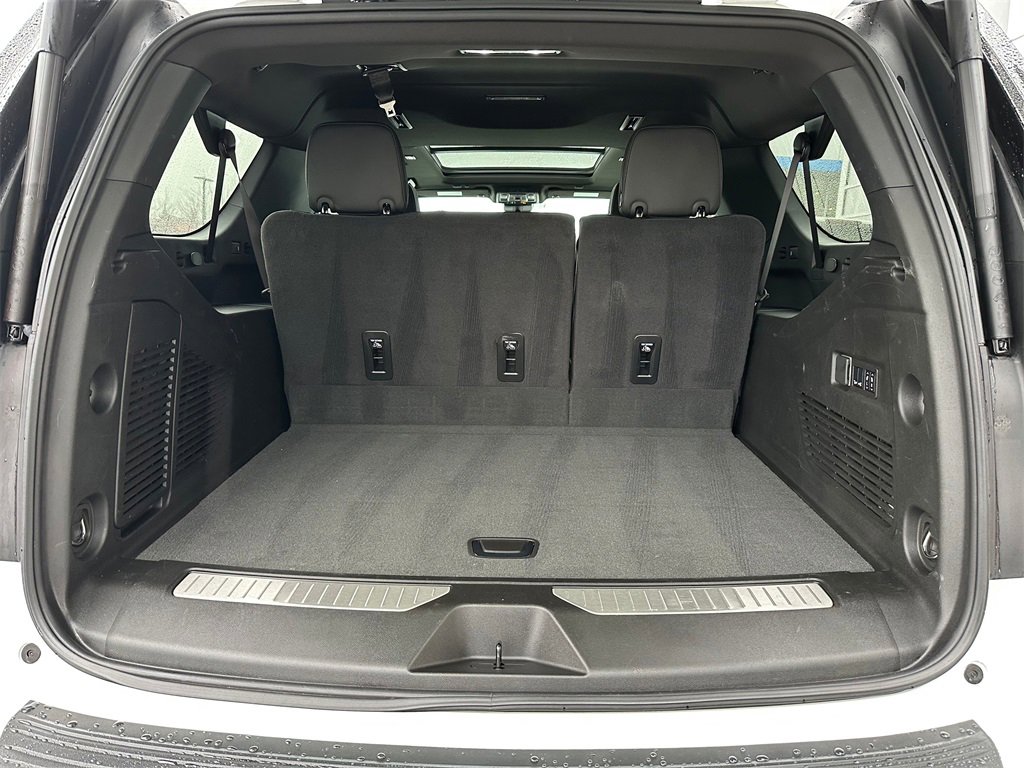 Used 2024 GMC Yukon XL Denali w/ Denali Reserve Package image 48