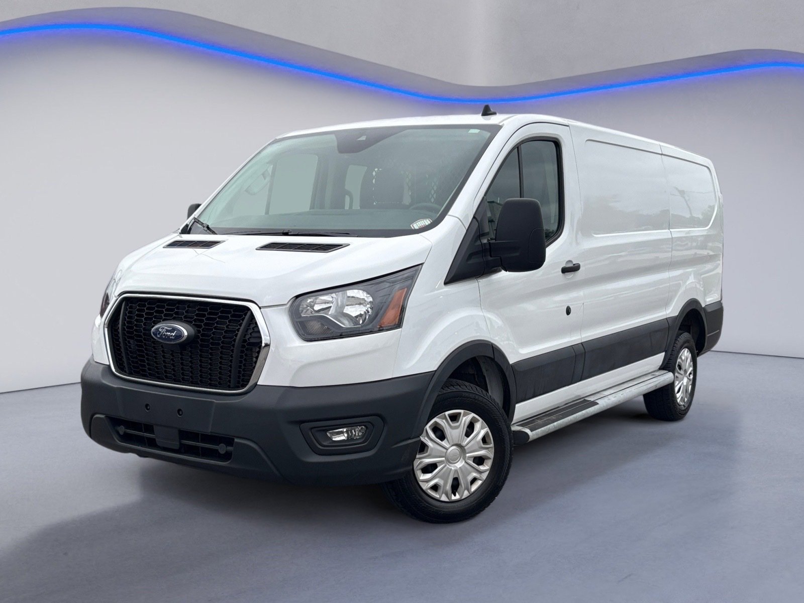 Used 2023 Ford Transit 250 Low Roof w/ Exterior Upgrade Package image 2