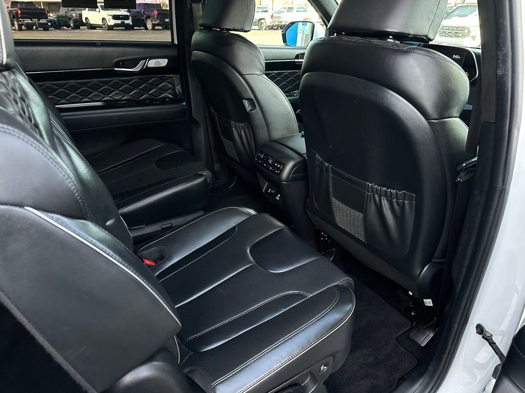 Used 2021 Hyundai Palisade Calligraphy image 19