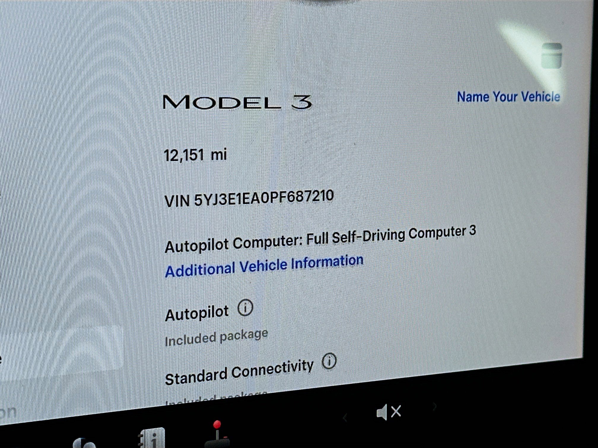 Used 2023 Tesla Model 3 Standard Range RWD image 18