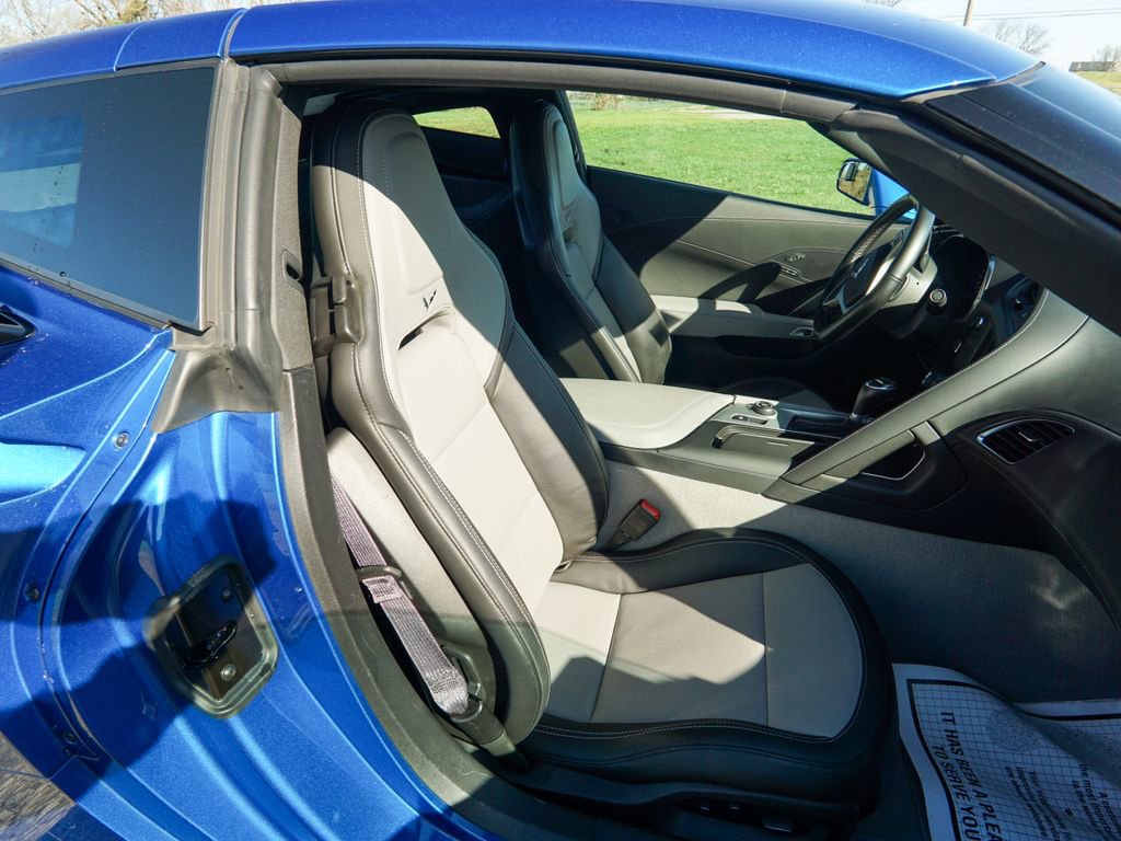 Used 2016 Chevrolet Corvette Stingray Coupe w/ 2LT Preferred Equipment Group image 26