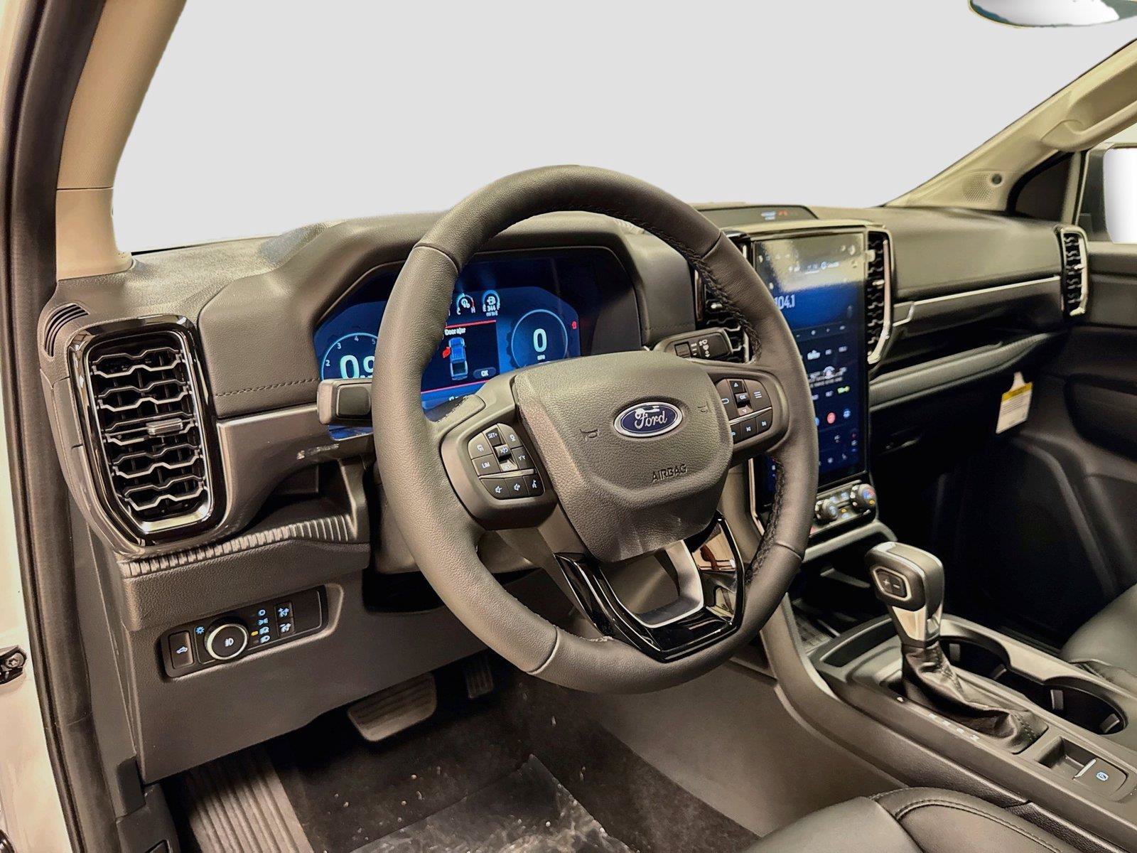 New 2026 Ford Ranger Lariat w/ FX4 Off-Road Package AWD/4WD image 9