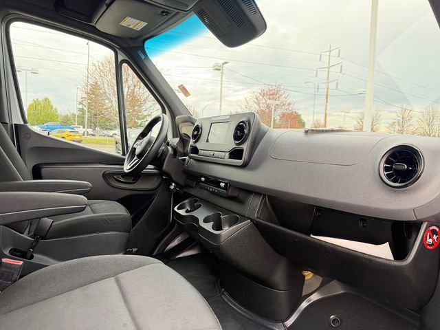 Used 2020 Mercedes-Benz Sprinter 2500 image 35