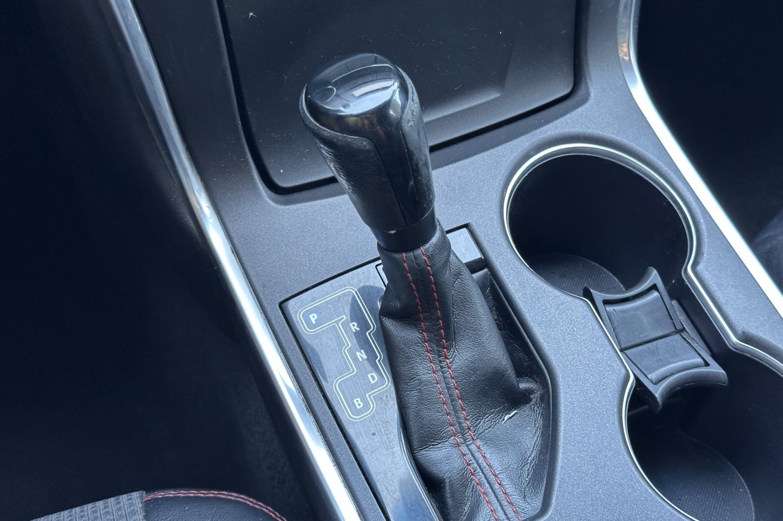 Used 2017 Toyota Camry SE FWD image 25