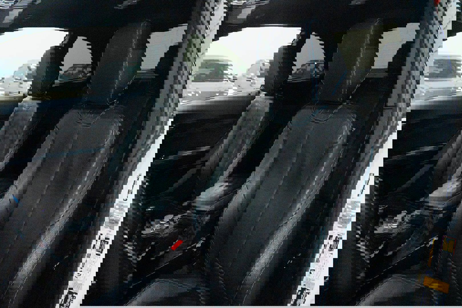 Used 2018 BMW M2 image 25