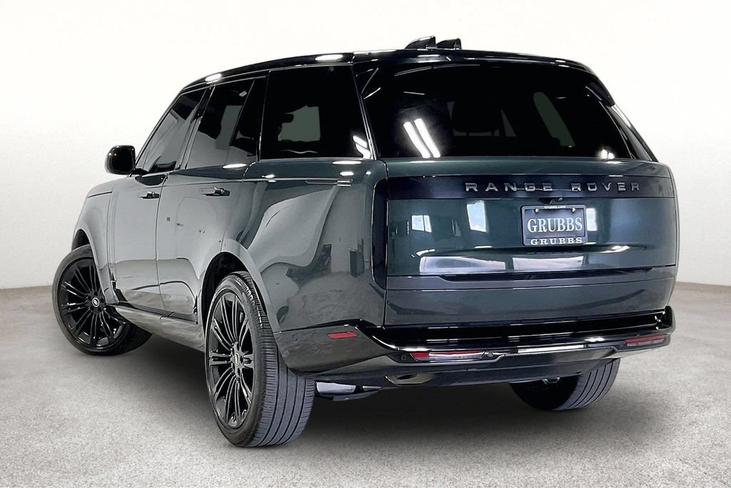 Used 2025 Land Rover Range Rover SE AWD/4WD image 15