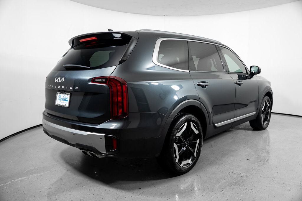 Used 2024 Kia Telluride S w/ S Sunroof Package FWD image 8