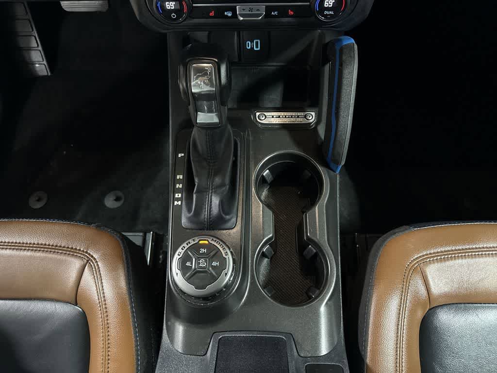Used 2023 Ford Bronco Outer Banks image 29