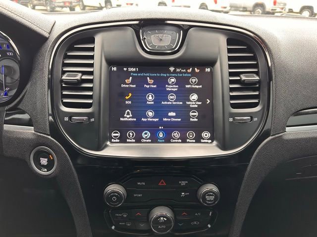 Used 2019 Chrysler 300 S image 17