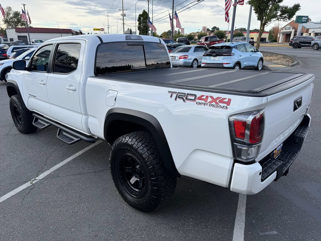 Used 2022 Toyota Tacoma TRD Off-Road w/ TRD Premium Off Road Package AWD/4WD image 5
