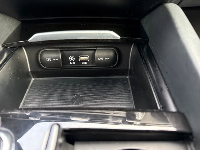 Used 2017 Kia Cadenza Premium w/ Luxury Package image 30