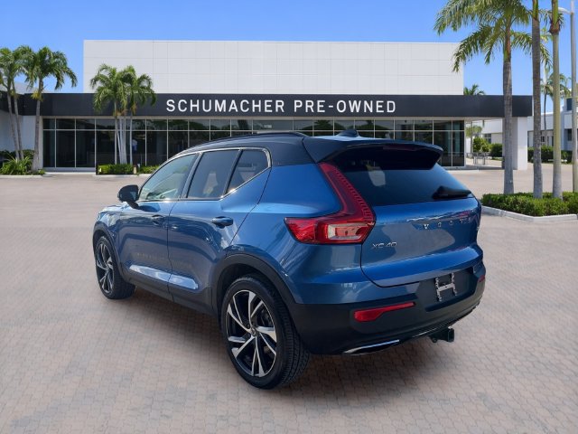 Used 2020 Volvo XC40 T5 R-Design AWD/4WD image 5