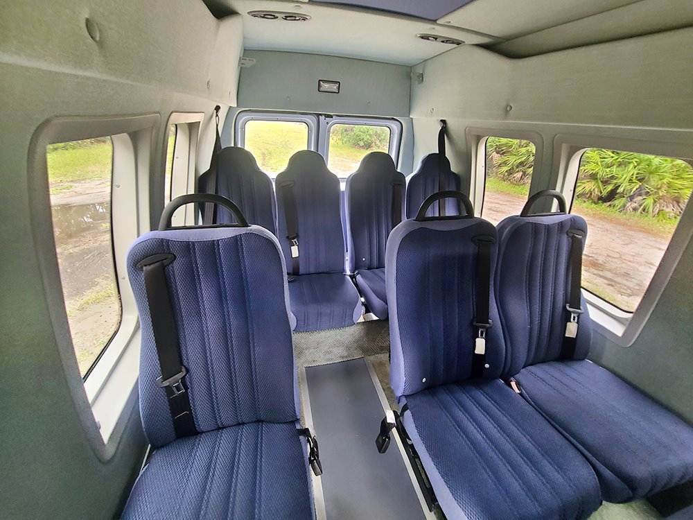 Used 2009 Ford E-250 and Econoline 250 Extended RWD image 20