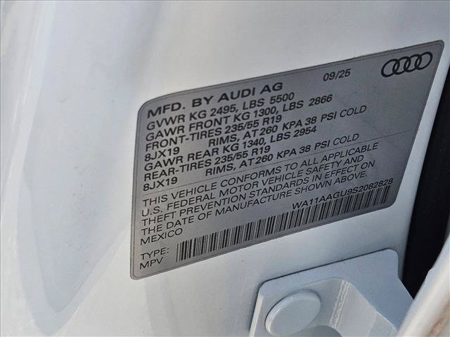 Certified 2025 Audi Q5 Premium w/ Convenience Package AWD/4WD image 25