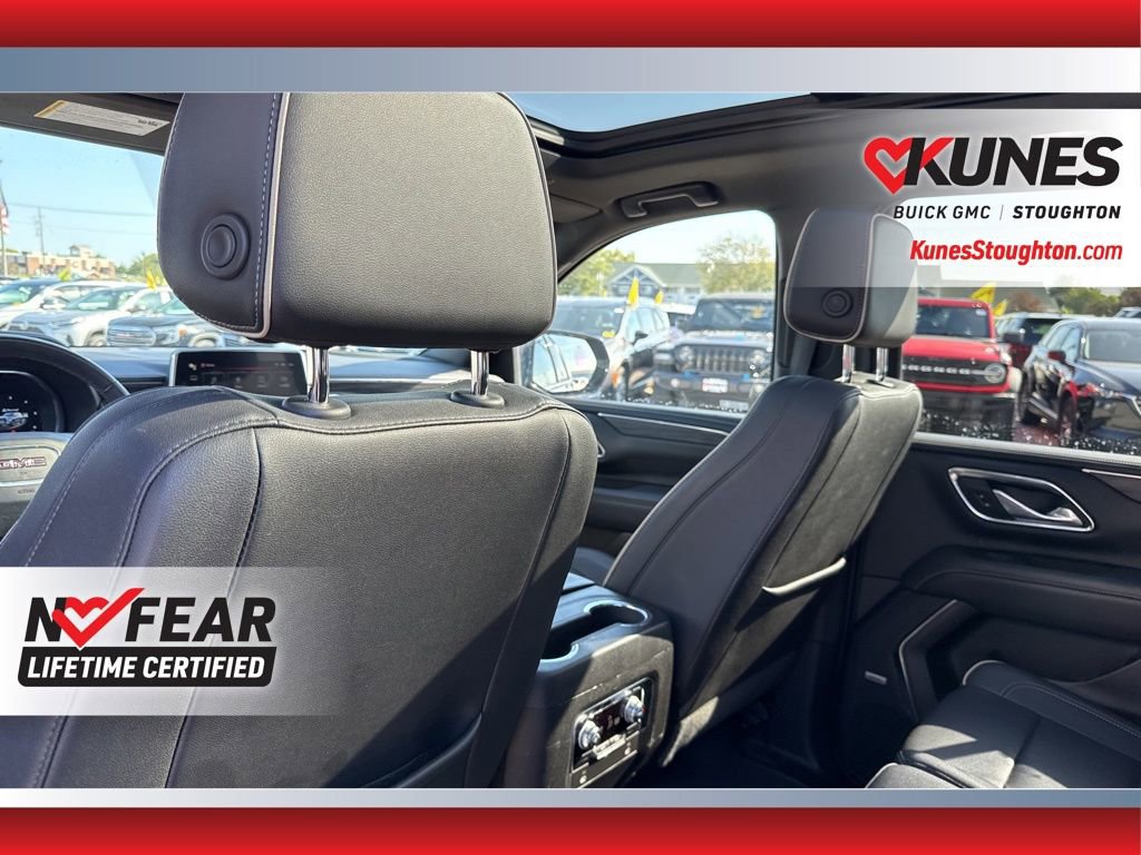 Used 2023 GMC Yukon SLT image 40