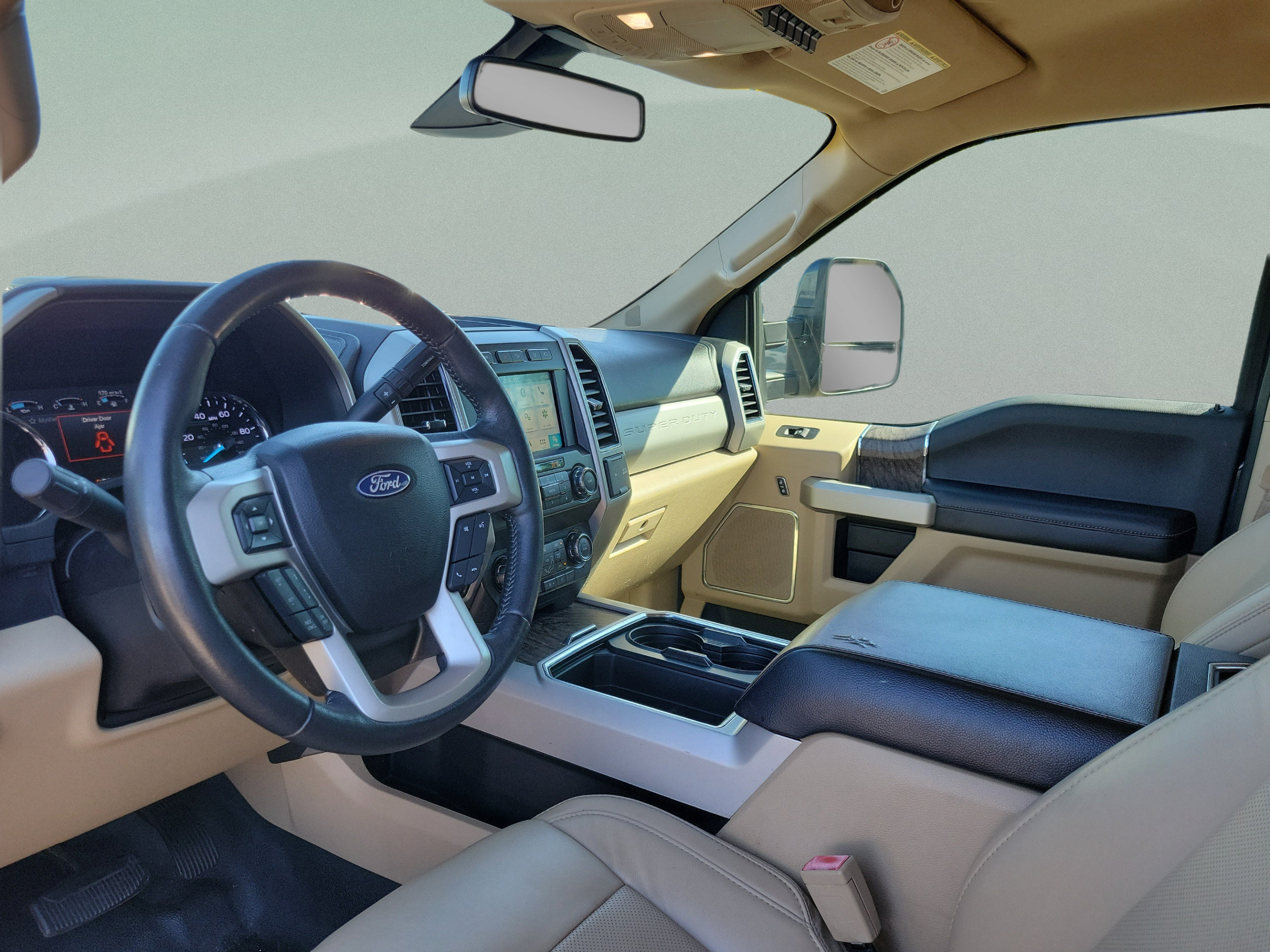 Used 2019 Ford F350 Lariat w/ Lariat Ultimate Package AWD/4WD image 16