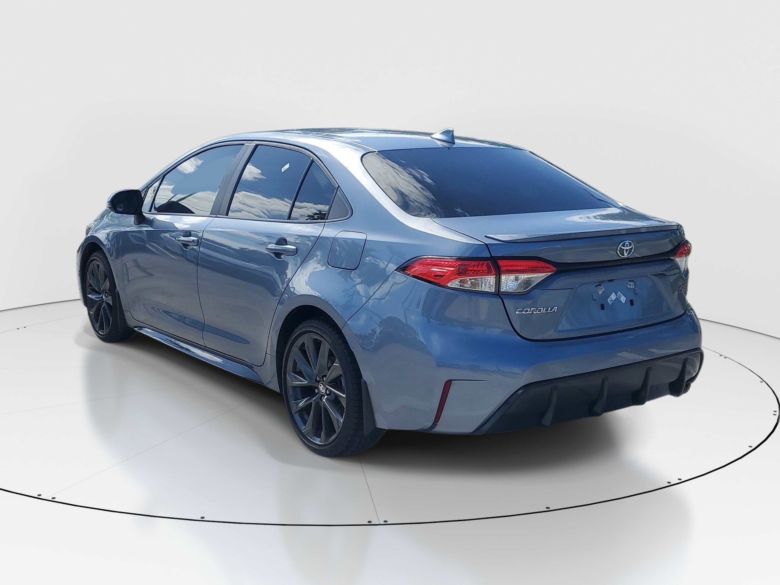 Certified 2024 Toyota Corolla SE FWD image 5