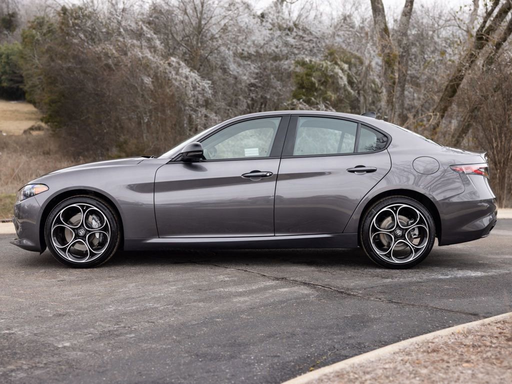 New 2026 Alfa Romeo Giulia AWD w/ Driving Assist Package image 5