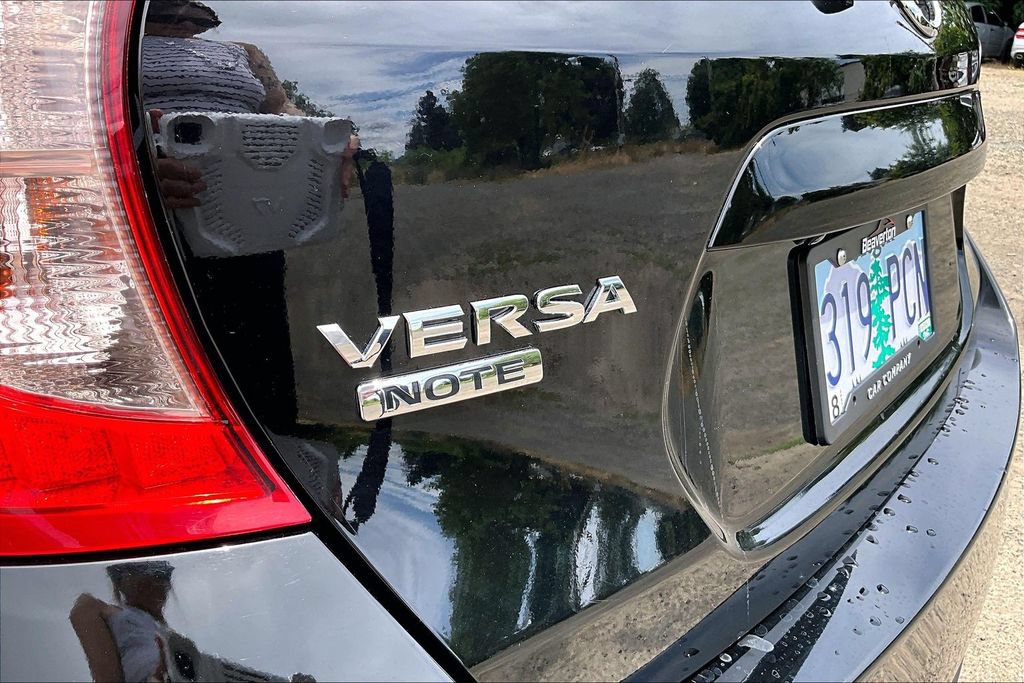 Used 2019 Nissan Versa Note SV FWD image 32