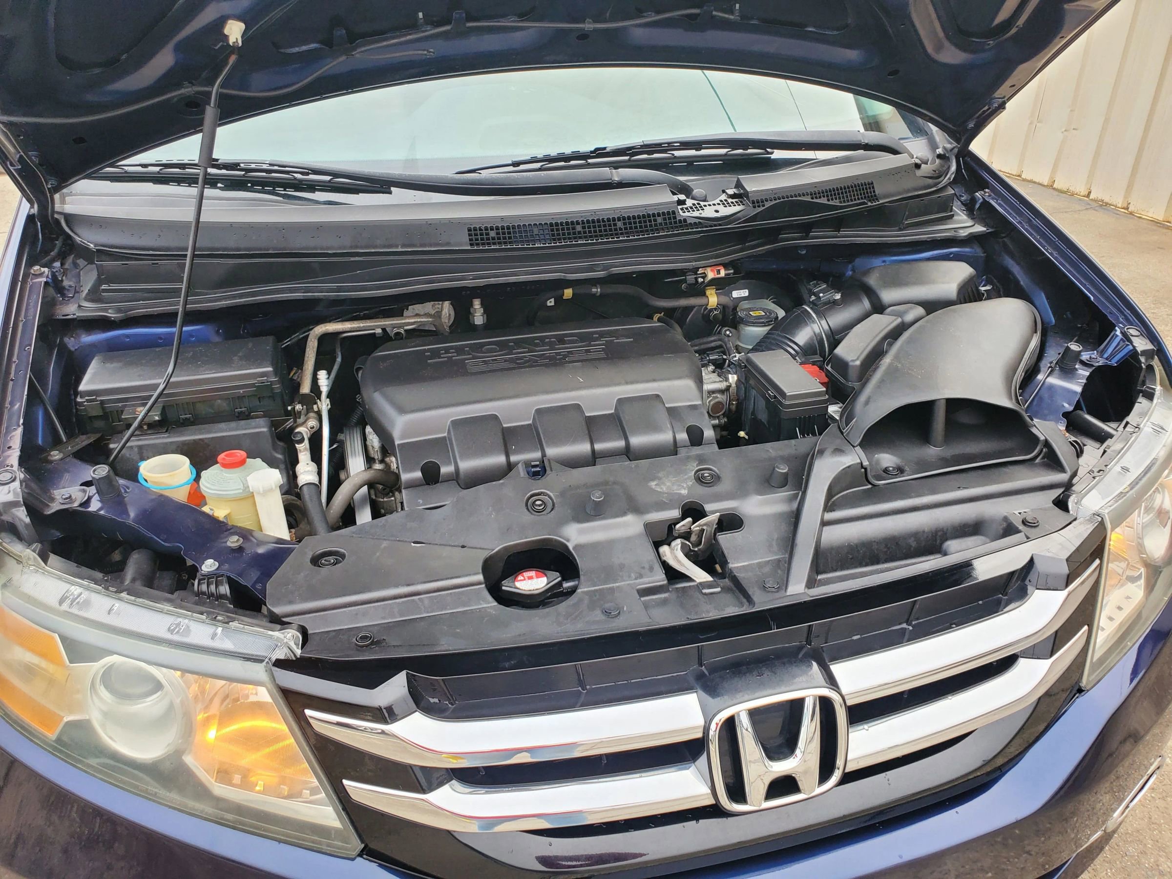 Used 2014 Honda Odyssey EX image 40