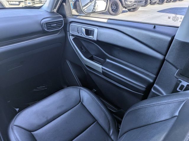 Used 2022 Ford Explorer Limited RWD image 18