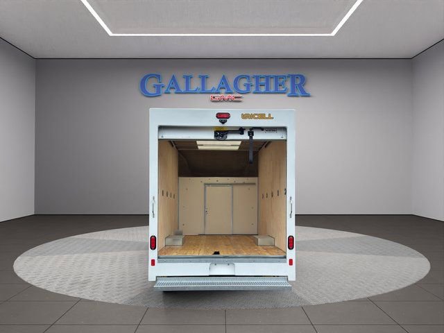 New 2026 GMC Savana 3500 w/ Power Convenience Package RWD image 24