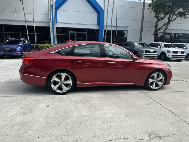 Used 2018 Honda Accord Touring image 30