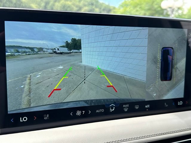 New 2026 Lincoln Aviator AWD image 15