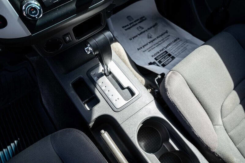 Used 2014 Nissan Frontier S RWD image 15