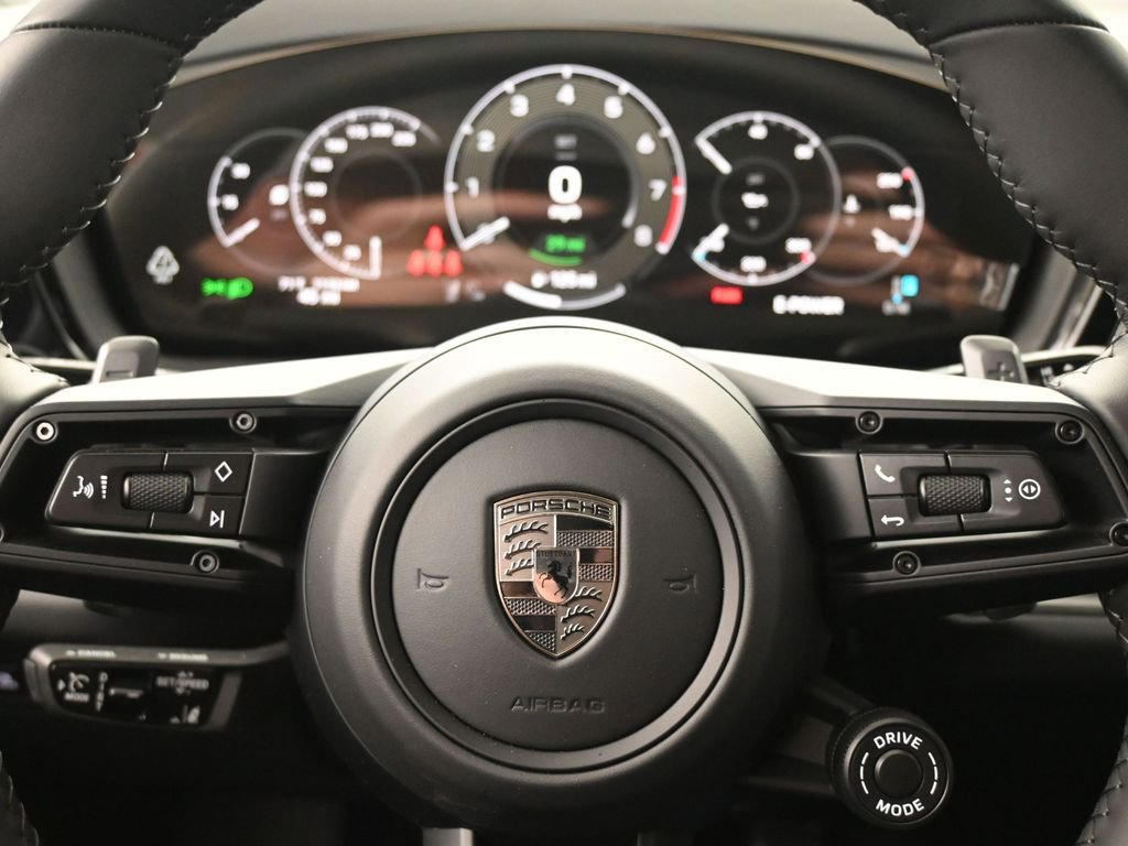 New 2026 Porsche Cayenne Turbo AWD/4WD image 20