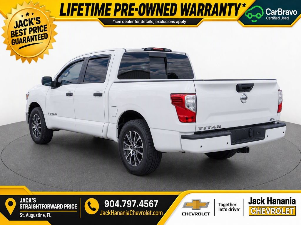 Used 2022 Nissan Titan SV RWD image 3
