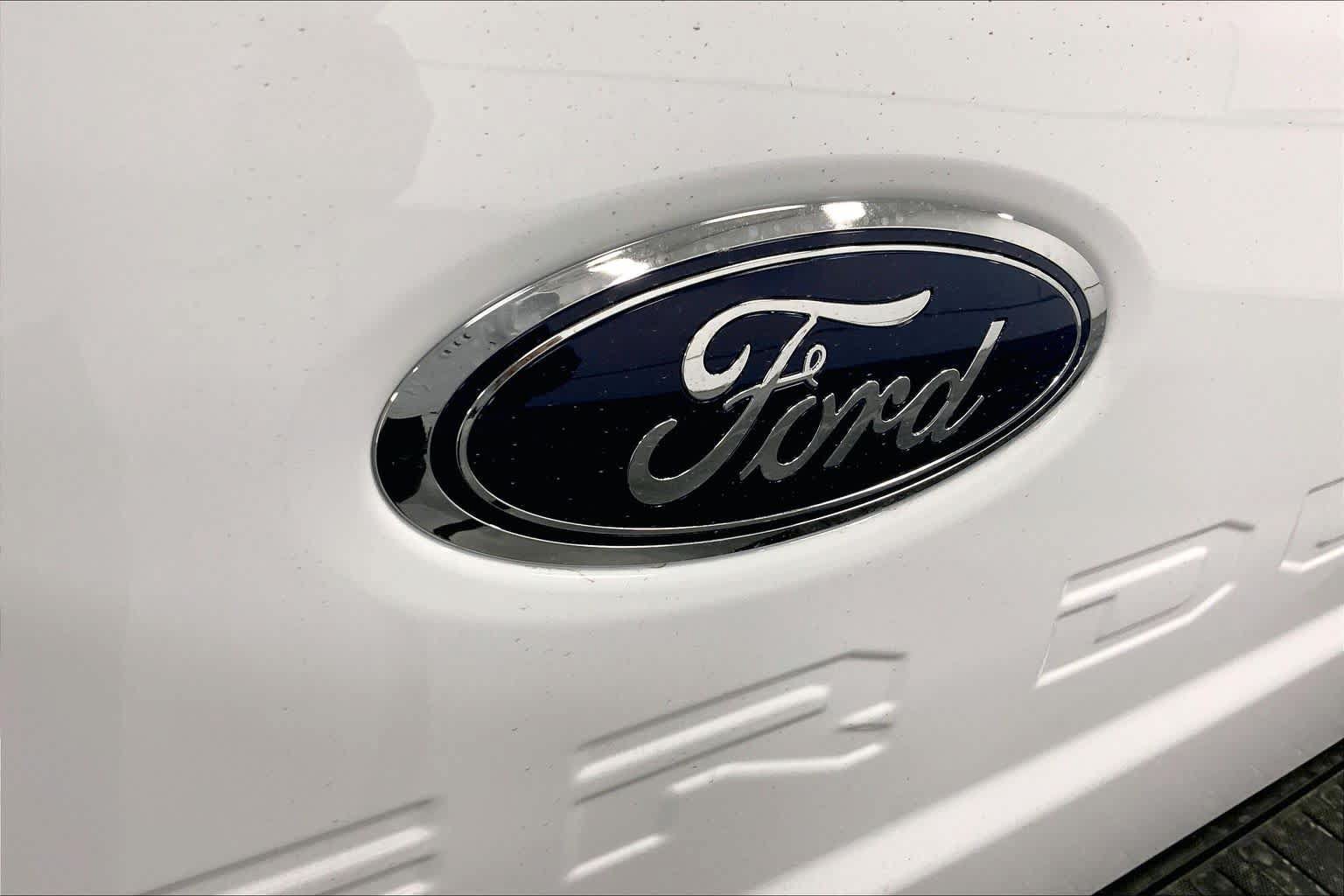 New 2026 Ford F250 XL w/ STX Appearance Package AWD/4WD image 12