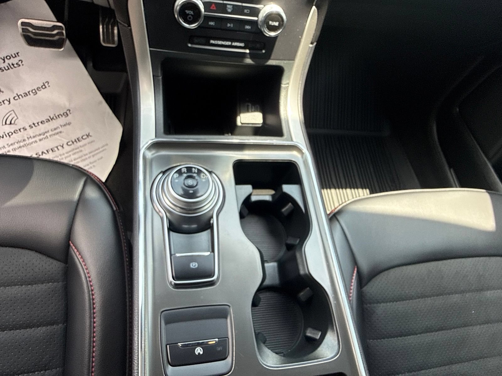 Used 2024 Ford Edge ST-Line AWD/4WD image 13