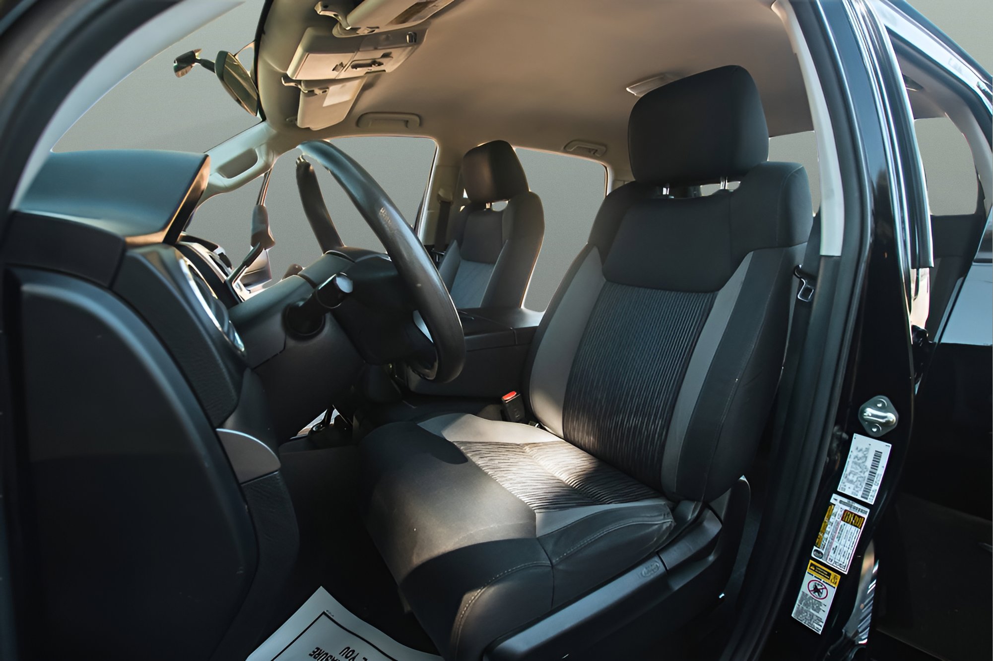 Used 2014 Toyota Tundra SR5 AWD/4WD image 12