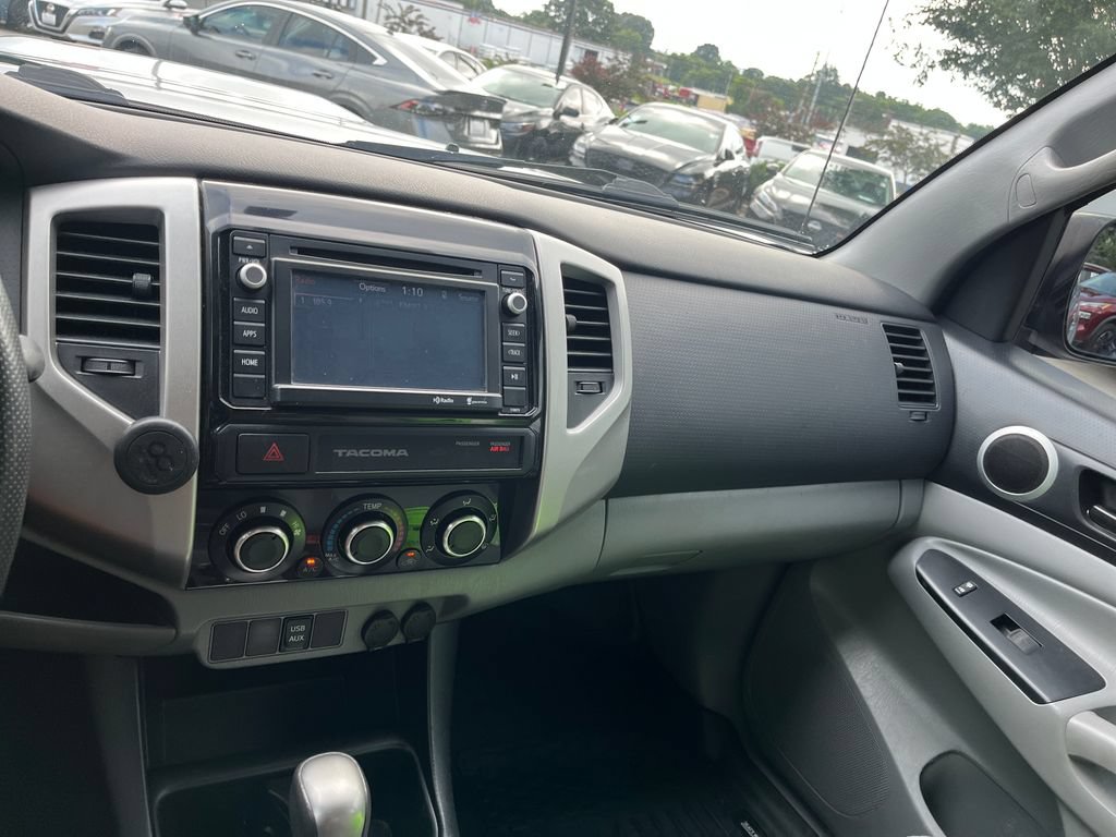 Used 2015 Toyota Tacoma PreRunner w/ TRD Sport Package RWD image 14