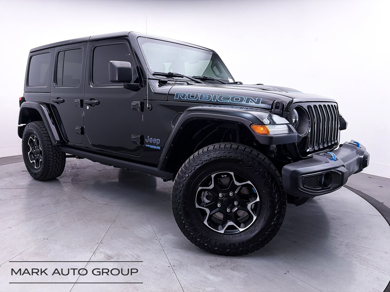 Used 2022 Jeep Wrangler Unlimited Rubicon 4xe w/ Cold Weather Group AWD/4WD video 1