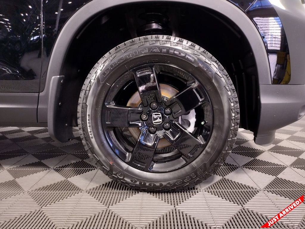 New 2026 Honda Ridgeline Black Edition image 9