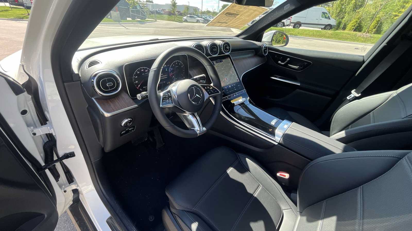 New 2026 Mercedes-Benz GLC 300 4MATIC image 15