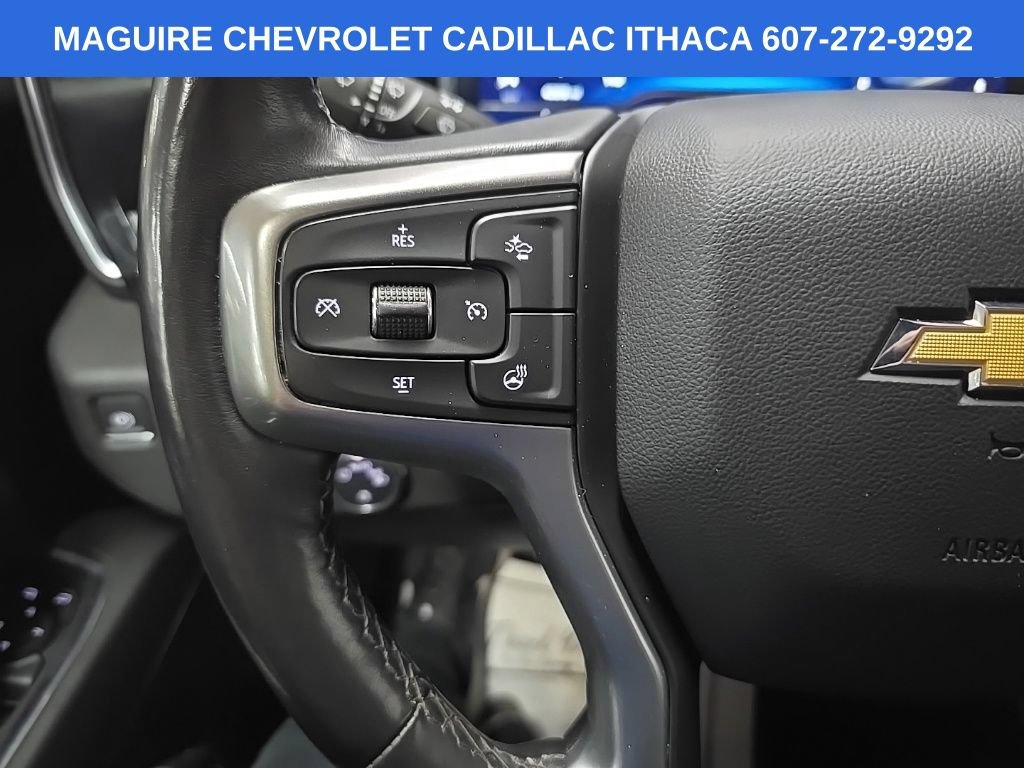 Used 2022 Chevrolet Silverado 1500 LT AWD/4WD image 21