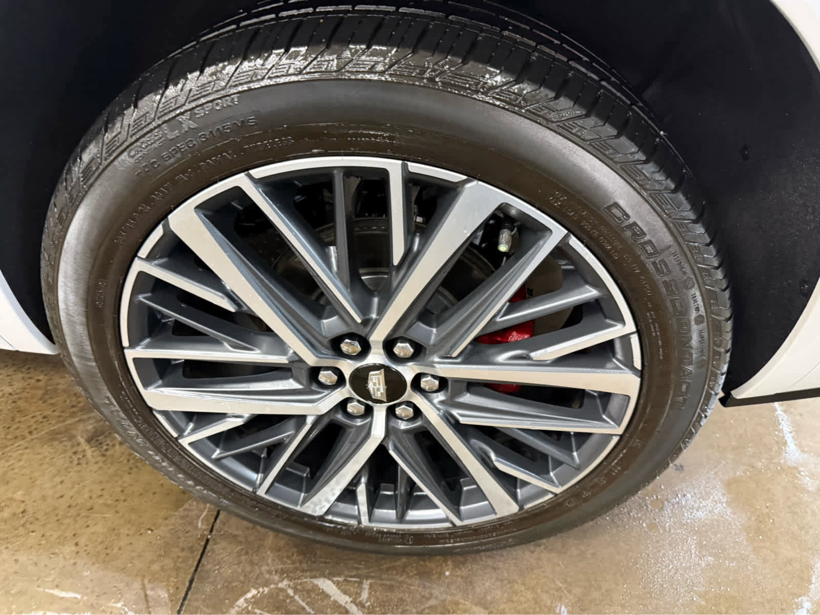 Used 2023 Cadillac XT6 Sport w/ Technology Package image 36