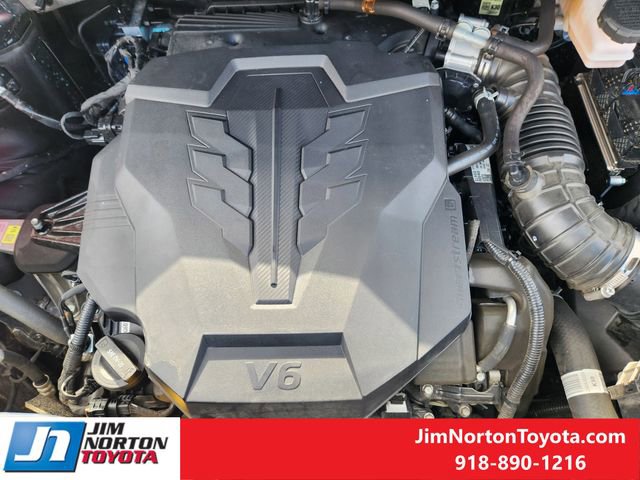 Used 2025 Kia Carnival image 31