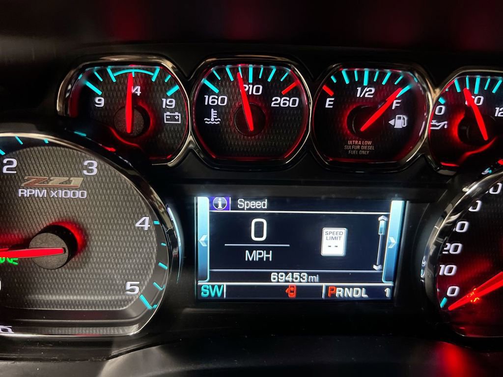 Used 2019 Chevrolet Silverado 2500 LTZ w/ Duramax Plus Package image 12