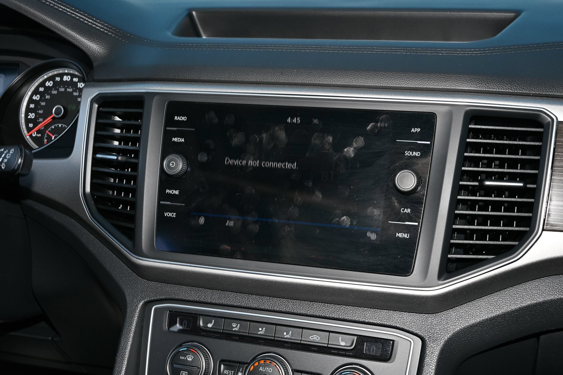 Used 2019 Volkswagen Atlas SE FWD image 22