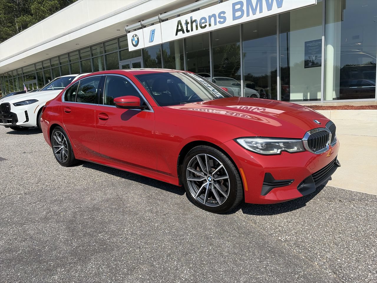 Used 2021 BMW 330i Sedan w/ Convenience Package RWD image 2