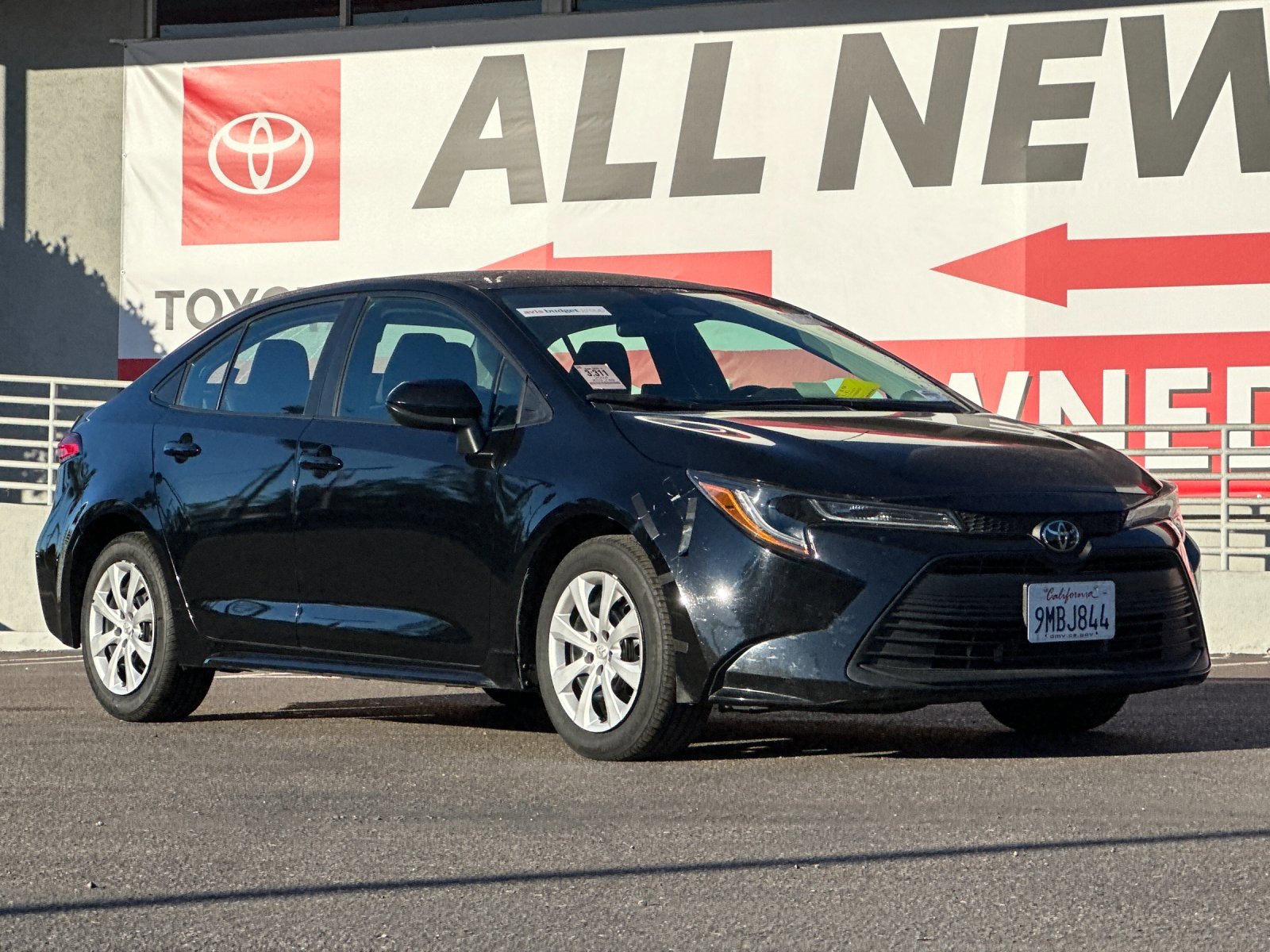 Used 2024 Toyota Corolla LE image 8