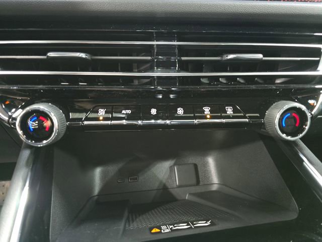 New 2026 Chevrolet Traverse Z71 image 23